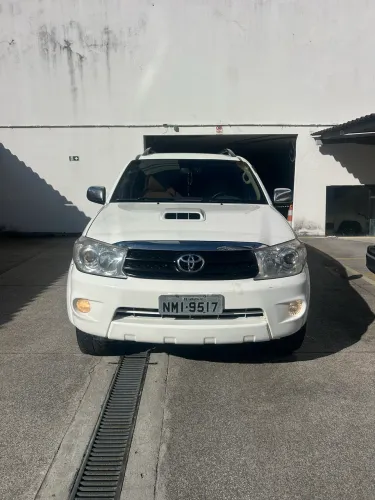 Toyota Hilux SW4 SRV D4-d 4X4 3.0 TDI Dies. AUT 2011