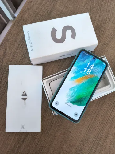 Smartphone, 21 fé  256gb usado.