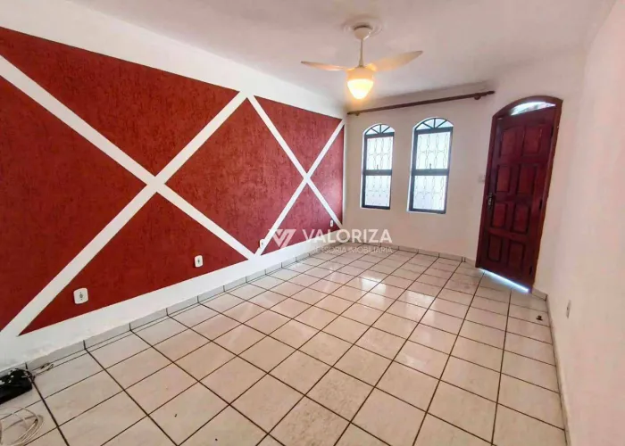 Casa com 2 quartos para alugar, 176 m² por R$ 2.357/mês - Vila Fiori - Sorocaba/SP