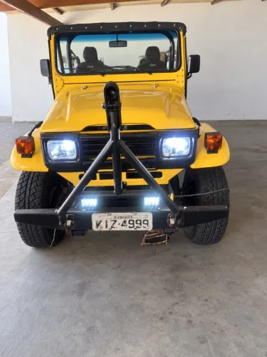 Toyota Band.Jipe Cap.de Aço Chas. Curto Diesel 1999