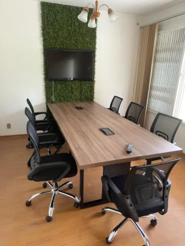 Mesa de reunião
