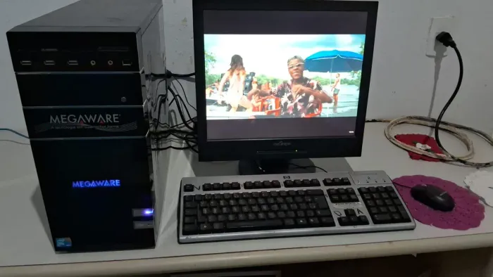 Computador Completo 4GB RAM 500GB HD 