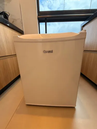Frigobar Consul 76l Semi Novo