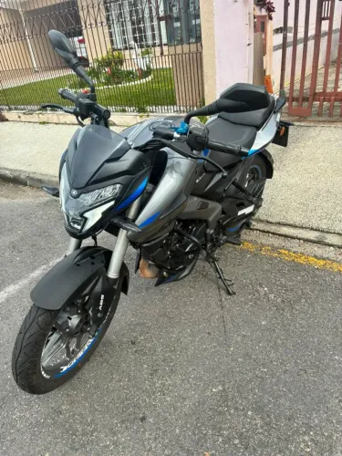 Bajaj Dominar 200 2025