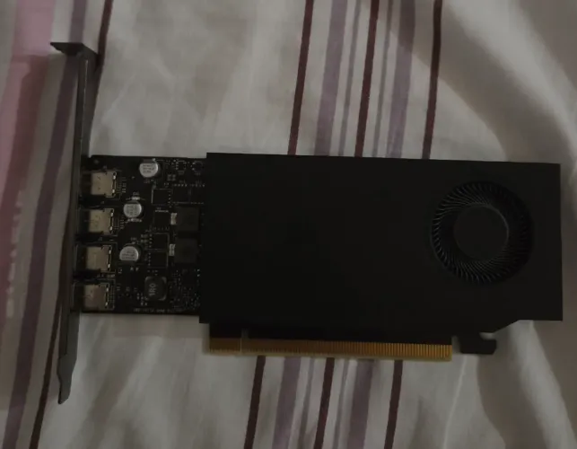 Placa de video NVIDIA RTX A1000 8GB