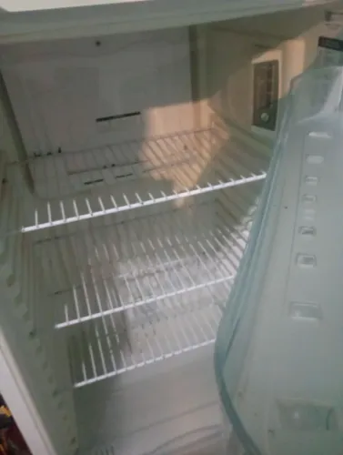 Vende-se essa geladeira Consul