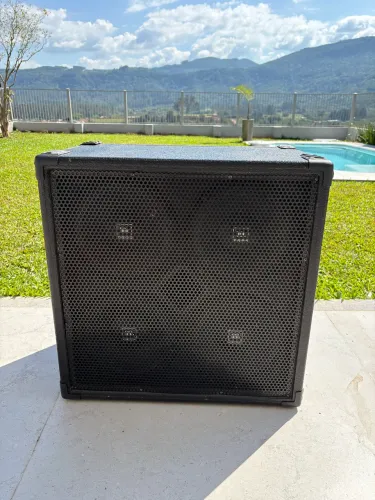 Caixa contra baixo 4x10 JBL