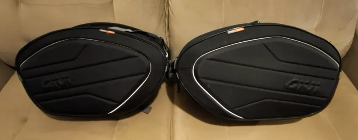 Par Alforge moto Givi 30l universal