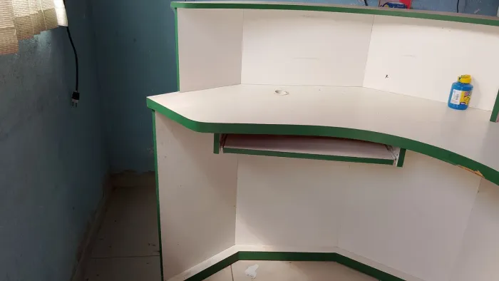 Balcão de estabelecimento comercial móvel projetados