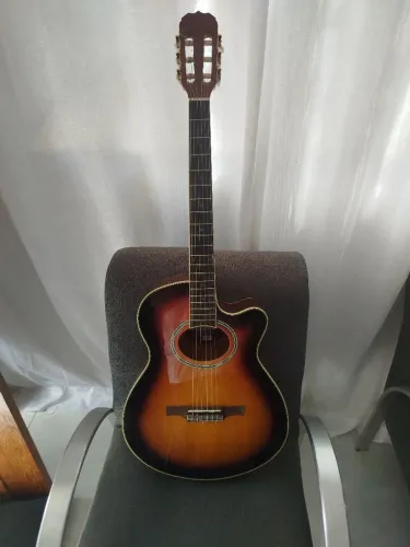 Violão elétrico