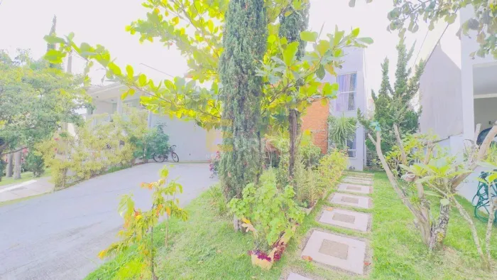 Casa em condomínio à venda no Condomínio Bosque dos Cambarás em Valinhos/SP