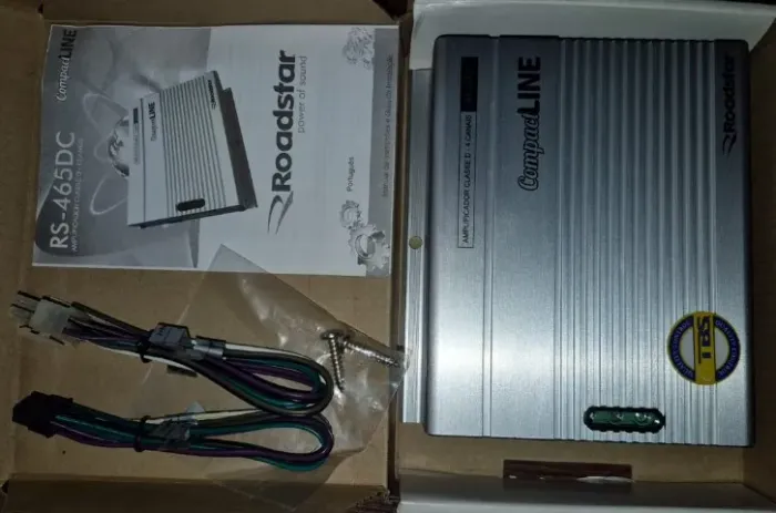 Módulo Amplificador Roadstar RS-465DC 4 Canais Classe D 