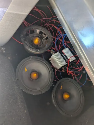 Zetta 200 rms