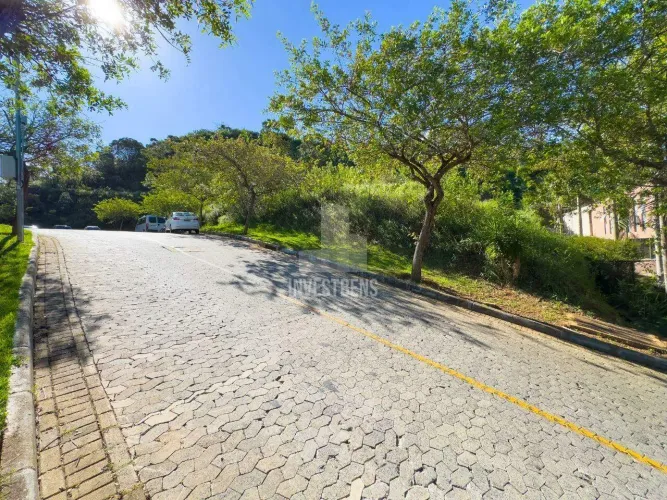 Lote com 1532m² à venda no Bairro Vale dos Cristais, Condomínio Nascentes, Nova Lima, MG