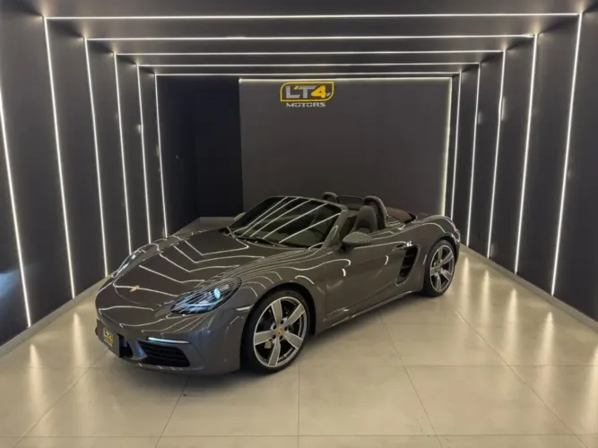 Porsche 718 Boxster 2.0 300cv 2024