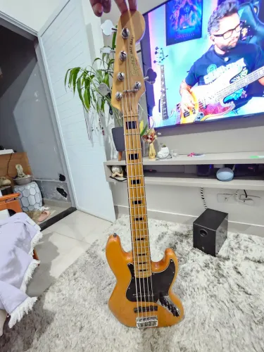 Vendo Baixo SQUIER by Fender - Vibe 70s 