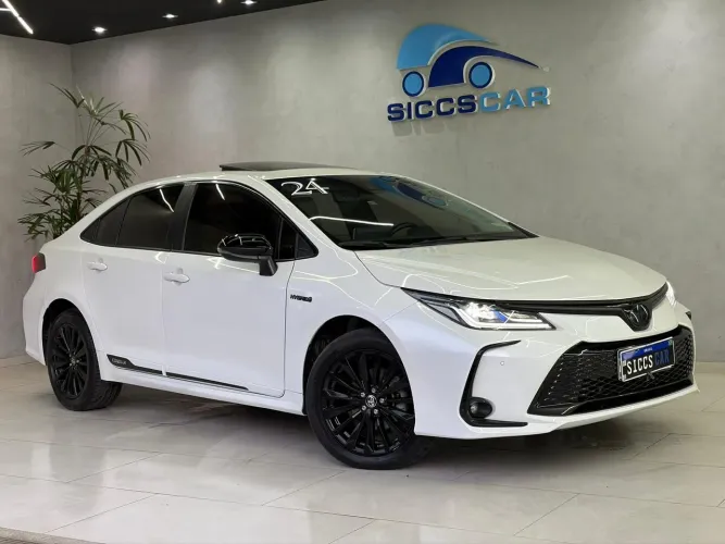 Toyota Corolla Altis Prem. Hybrid 1.8 Flex AUT 2024