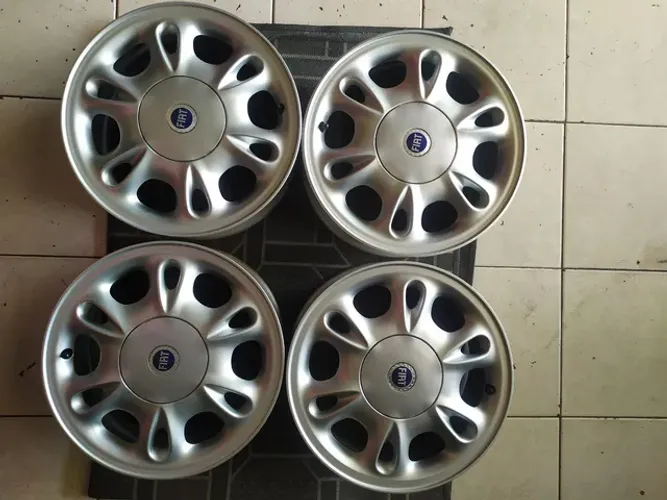 Rodas Fiat aro 15