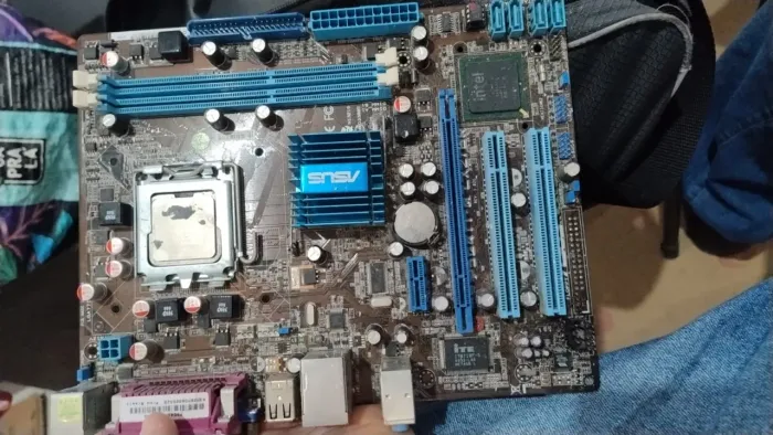 Placa mae ddr3 ,775 ,somente a placa