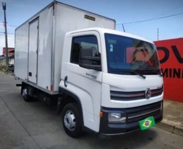 VW Delivery Baú Seco 2019