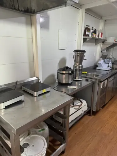 Passo cozinha comercial ou equipamentos