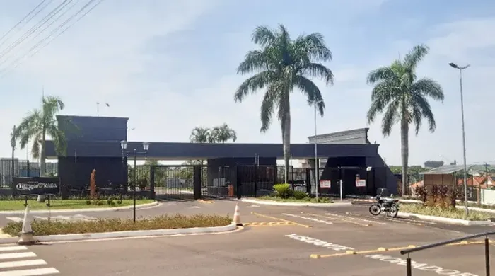 CEDRAL (SP) Terrenos no Condomínio Villagio D'Itália