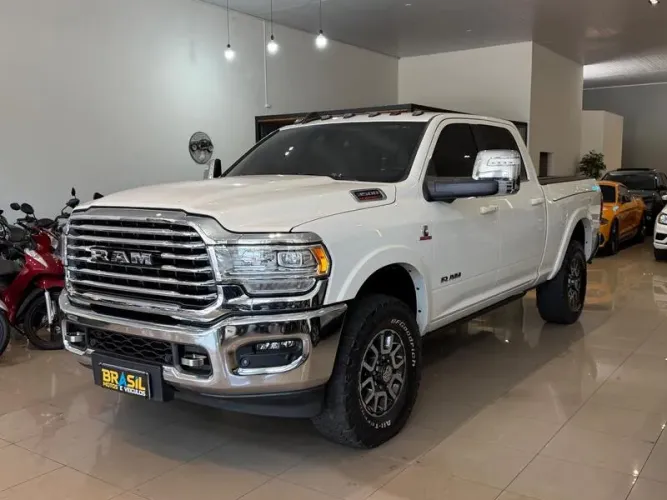 Ram 3500 Limited Longhorn 6.7 TB CD Diesel 2024