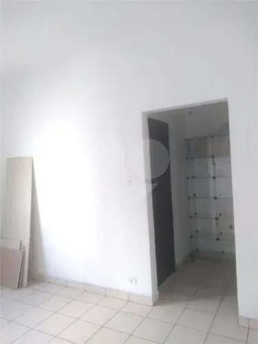 Salas com 1 quartos para locação em Santa efigênia - SP