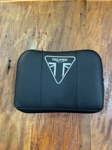 Encosto Bau Top Case Universal Triumph Bráz Acessórios 0105