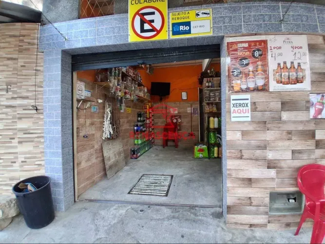 Loja Comercial em Cavalcanti.