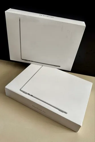 MacBook Air M4 16GB Ram - 256GB - LACRADOS - 1 ano de garantia Apple