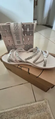 Melissa com bolsa Golden