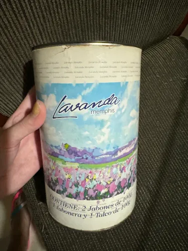 Lata antiga e rara lavanda memphis