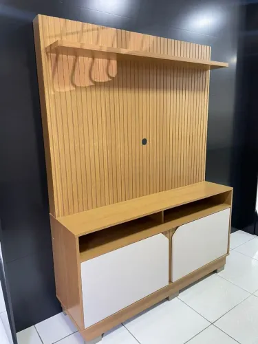 Estante Home para Tv até 55 Polegadas Berlim Cinamomo/off Cinamomo/Off White