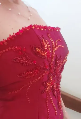 Vestido 2 peças: corpete e saia longa