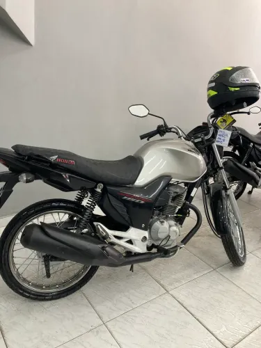 CG START CINZA 2020, moto de procedência, ótima para o dia a dia!