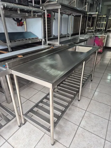 PIA INOX INDUSTRIAL COM NA DIREITA