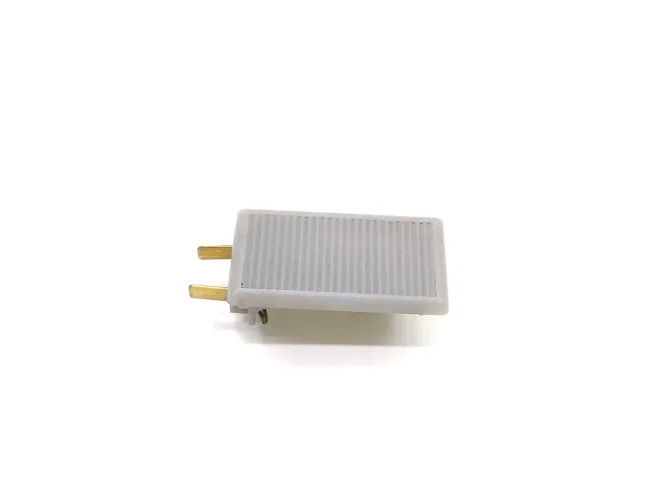Luz Porta Luvas Gm Omega Cd 2003 2004 2005 2005