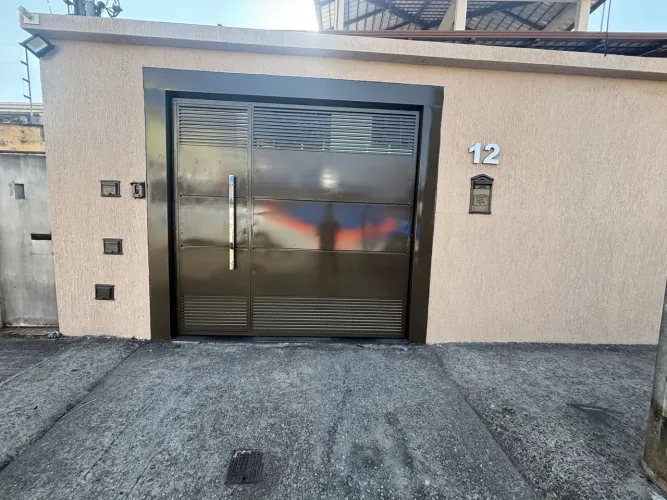 Casa - Bueno Franco - Betim - MG