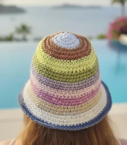 chapéu de verão estilo crochê com listras coloridas conforto e charme arrase!!