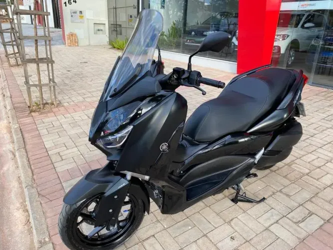 YAMAHA XMAX 2022