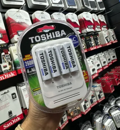 CARREGADOR TOSHIBA pilhas AA C/4 2.600mAh