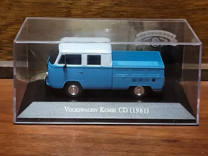 VW Volkswagen Kombi CD 1981 - Coleção Carros Inesquecíveis do Brasil - Miniatura 1/43