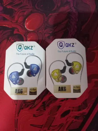 Fone QKZ