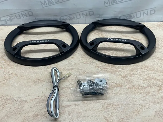 Telas 6? pioneer novas e original com fiação e ferragens