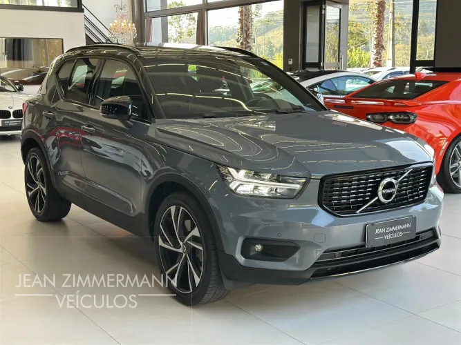 Volvo XC40 XC 40 T-5 Híbrido R-design 1.5 262cv FWD 2021