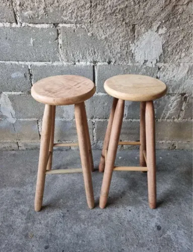 Banquetas de Madeira Maciça novos cada