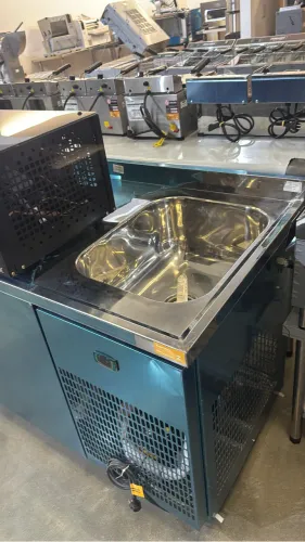 Balcão de serviço refrigerado 2,00 metros com pia novo 