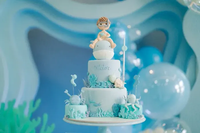 Bolo Fake feito por artista - negocio o preço