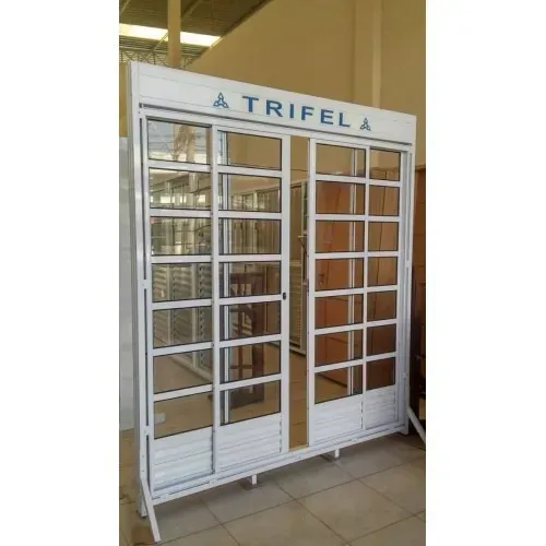 Promoção! Porta Trifel 210x200 com Vidro - Pronta para Instalar